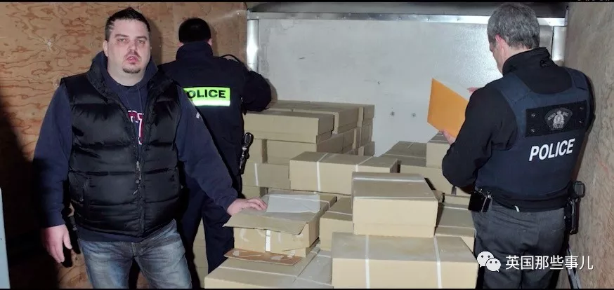 请输入图片描述