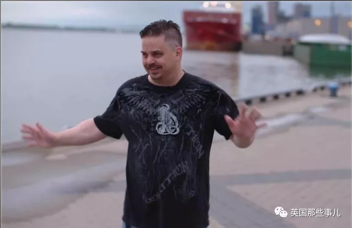 请输入图片描述